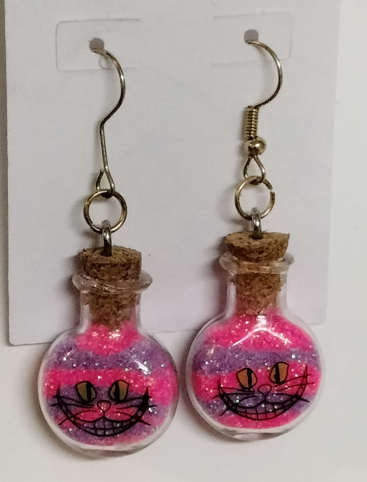 Cheshire Cat Glitter Earrings